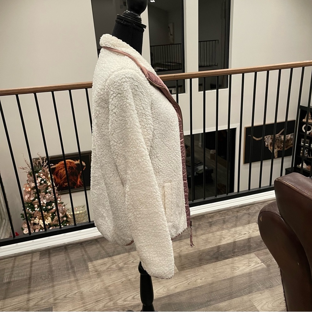 Women's Cream and Pink Sherpa Jacket - Picture 3 of 6